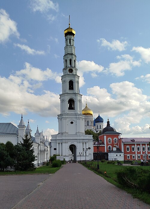 Дзержинский