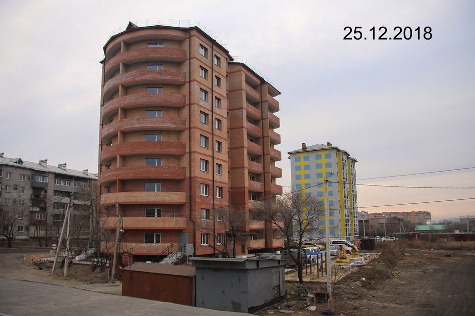 Многоквартирный жилой дом на углу улиц Пушкина-Первомайская в г.Уссурийске